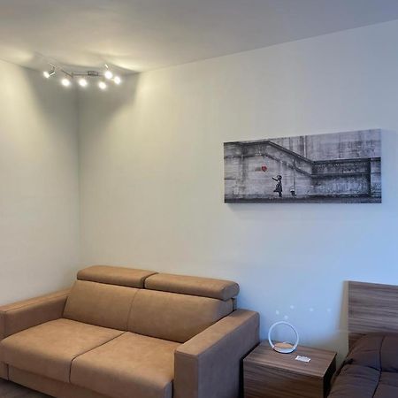 Trastevere B&D Rooms Rome Exterior photo